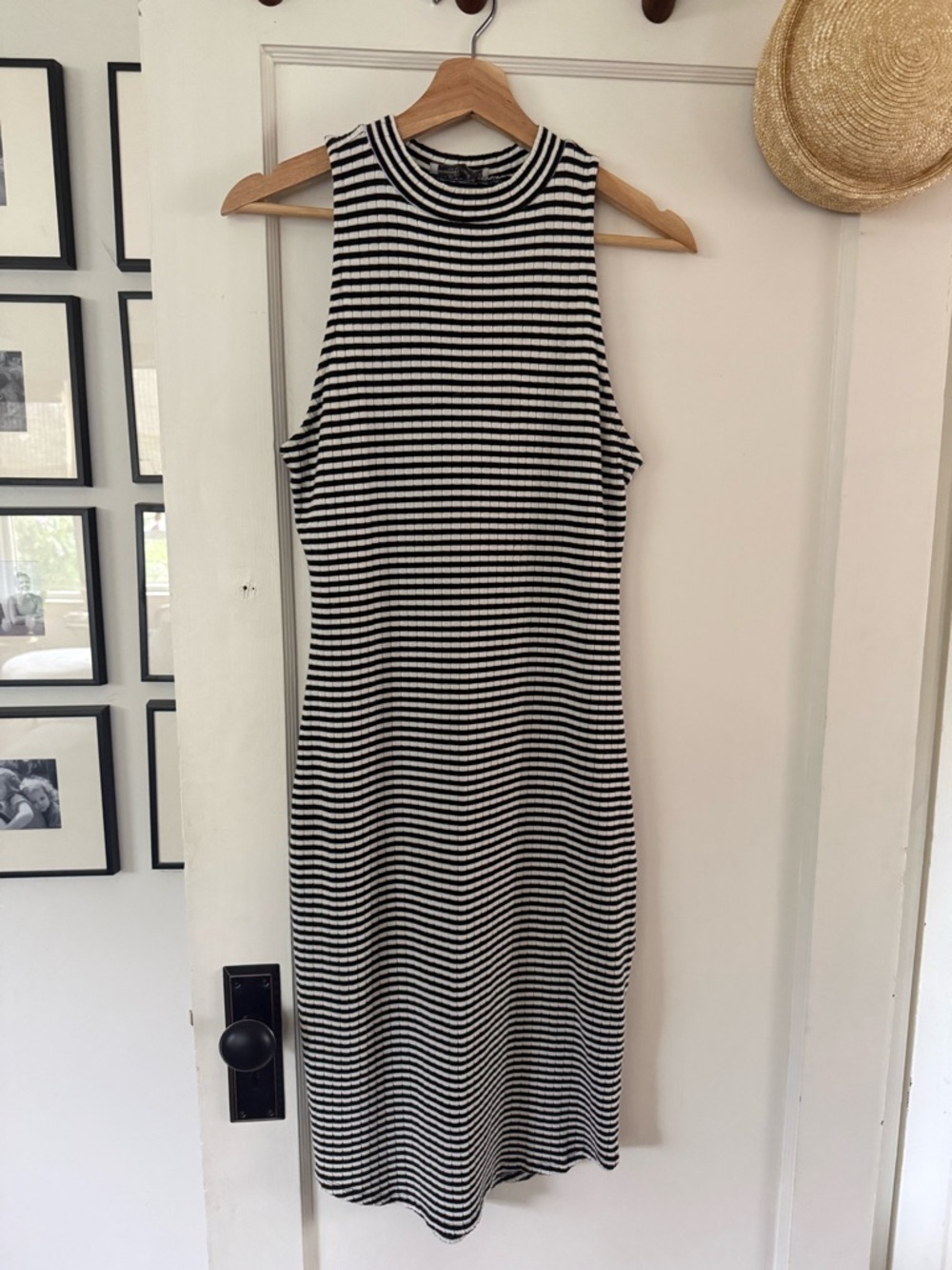 Abercrombie and Fitch - Black & White Stripe Midi Dress - Classic Ribbed Knit